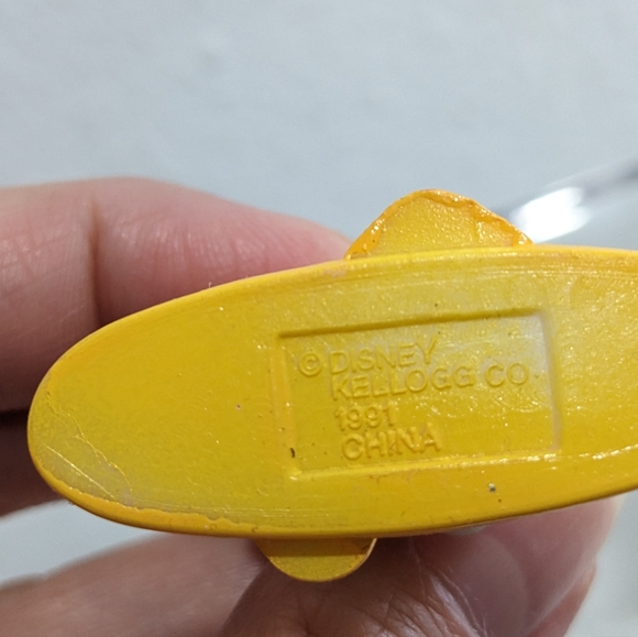 Disney 1991 Kellogg Co Daisy Duck & Baby Figure, 2", Vintage - Picture 10 of 11